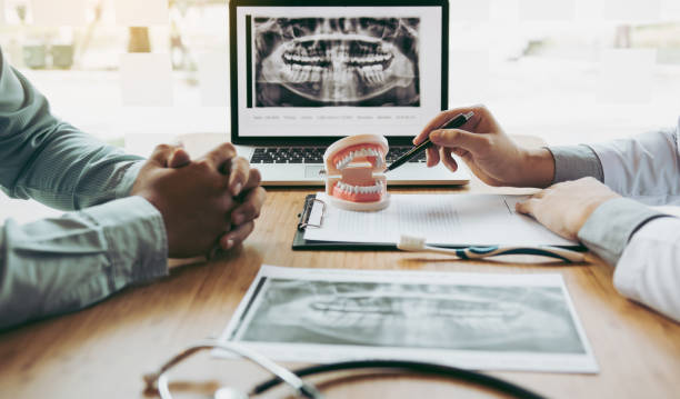 Best Emergency Dental Services for Seniors in Buttonwillow, CA